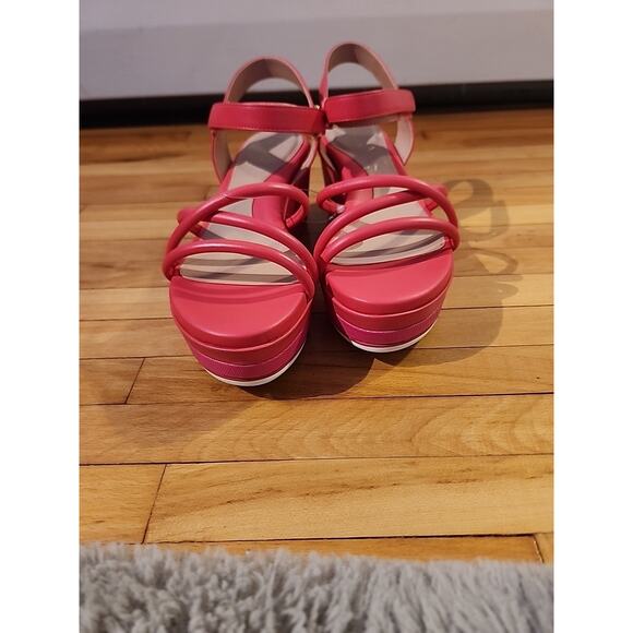 Cole Haan Women’s Grand Strappy Hot Pink Platform Wedge Sandal Size 7.5B - Picture 8 of 9